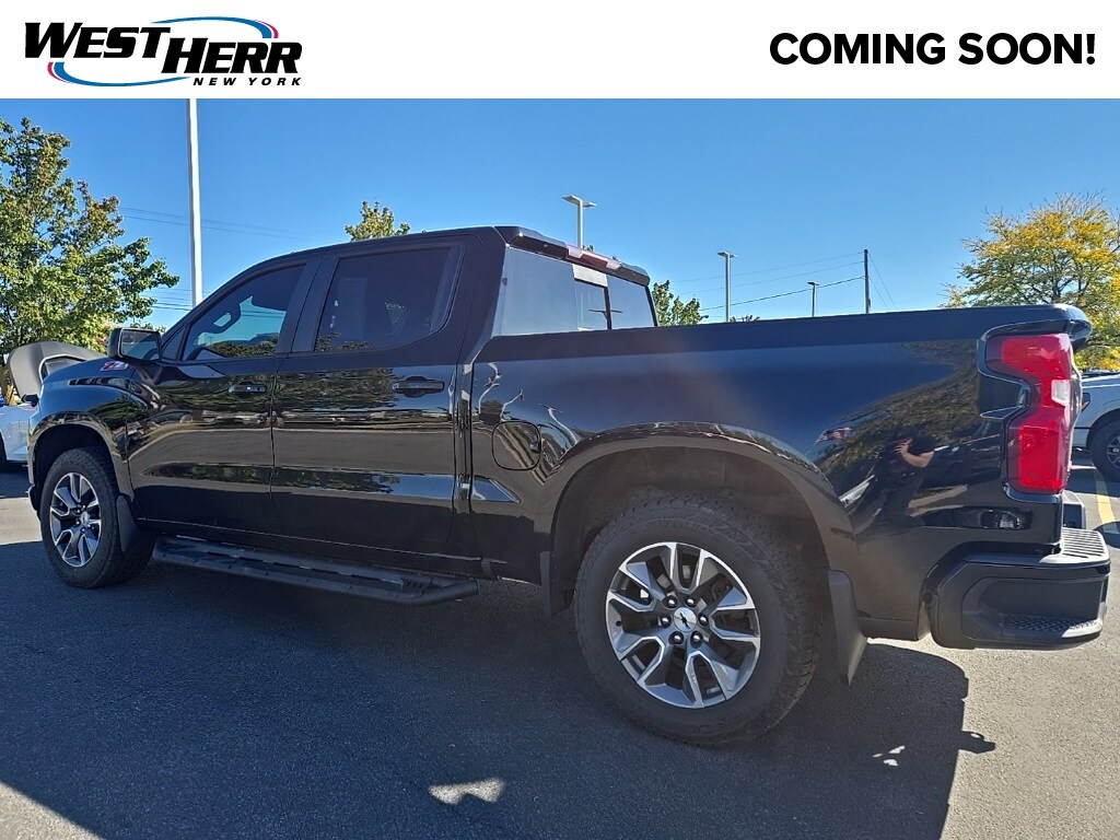 2021 Chevrolet Silverado 1500 RST photo 3