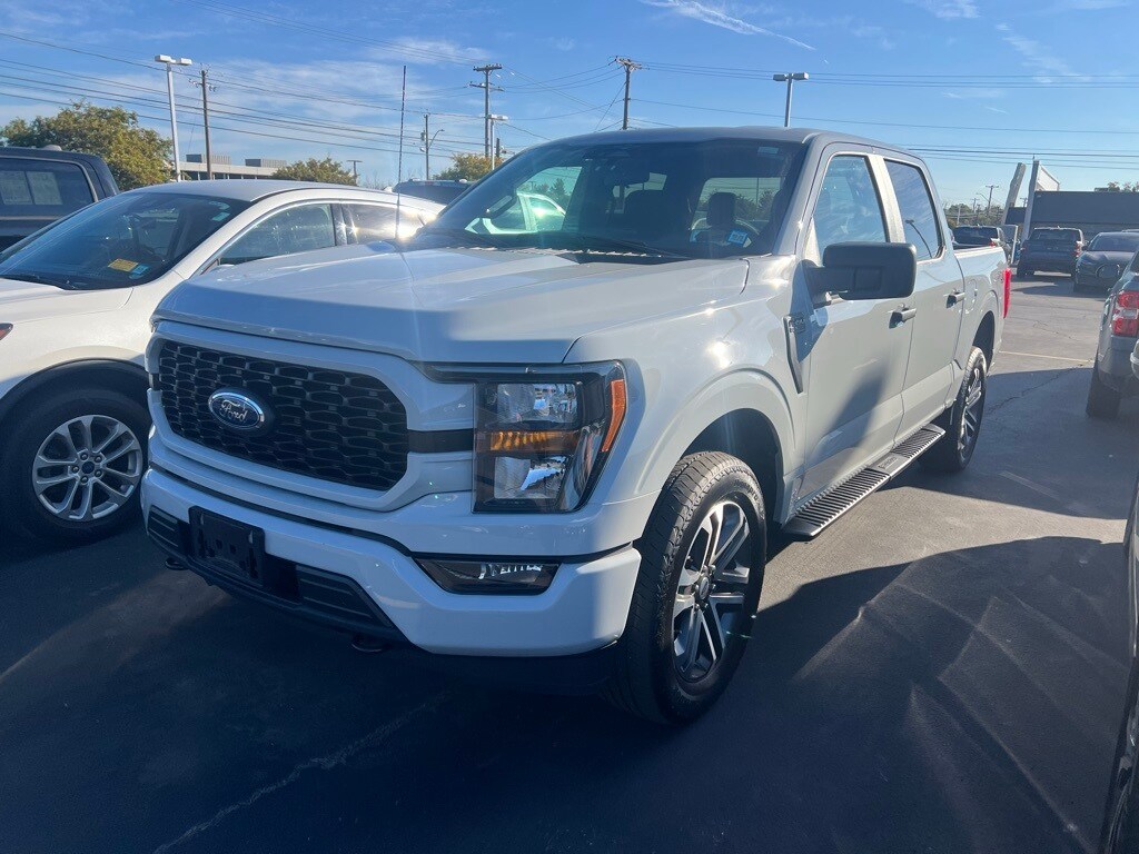 2023 Ford F-150 XL photo 4