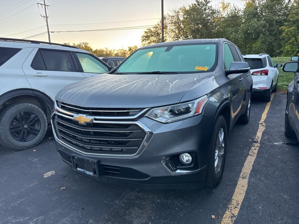 Used 2018 Chevrolet Traverse LT Cloth w/1LT SUV
