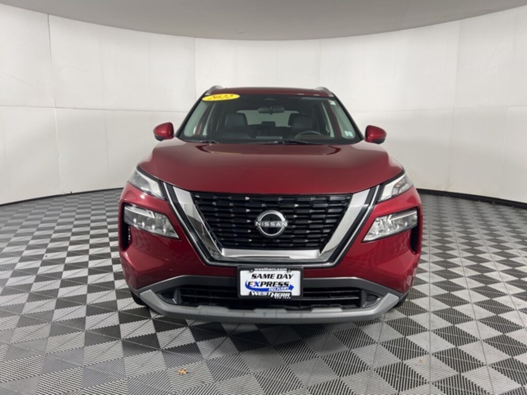 Used 2022 Nissan Rogue SV SUV