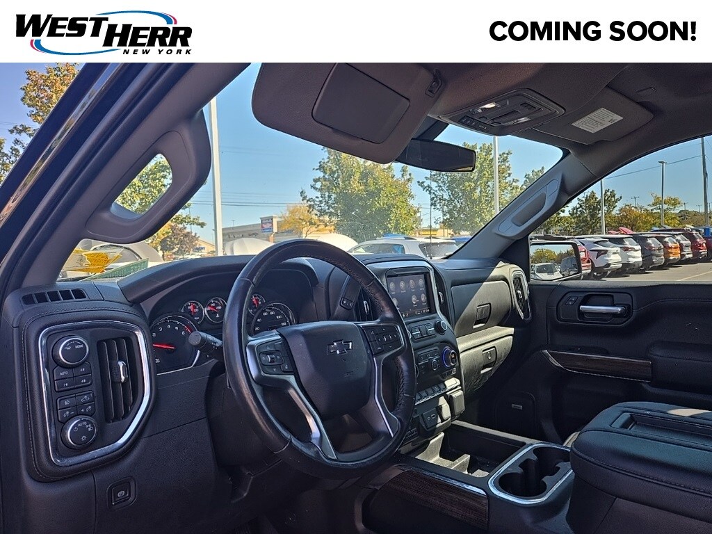 2021 Chevrolet Silverado 1500 RST photo 2