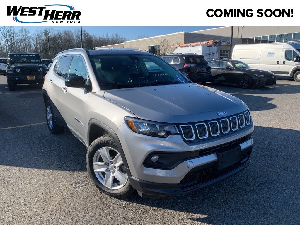 Used 2022 Jeep Compass Latitude SUV