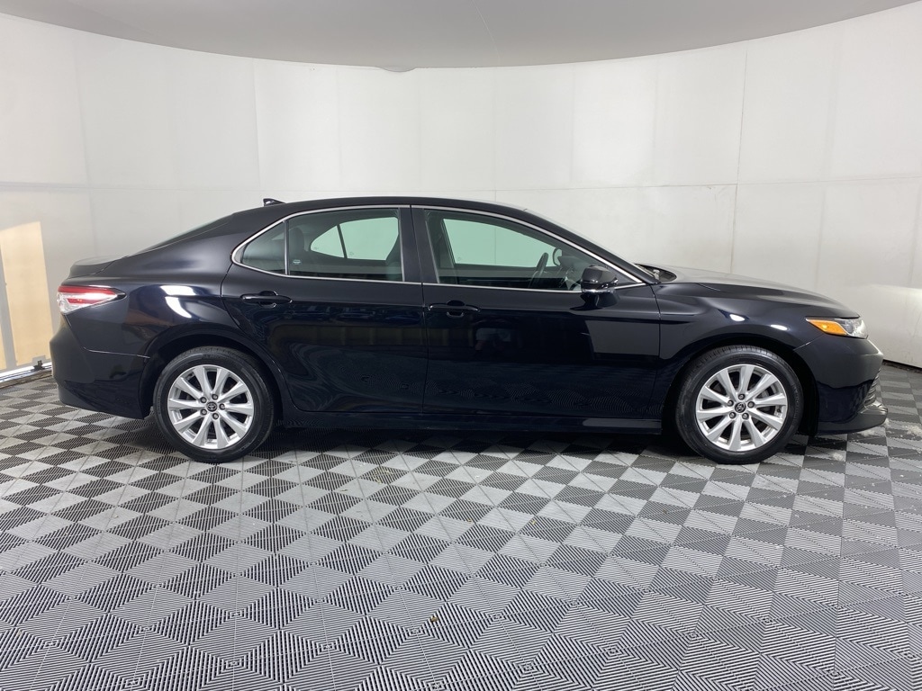 Used 2020 Toyota Camry LE with VIN 4T1L11BK5LU001653 for sale in Bowmansville, NY
