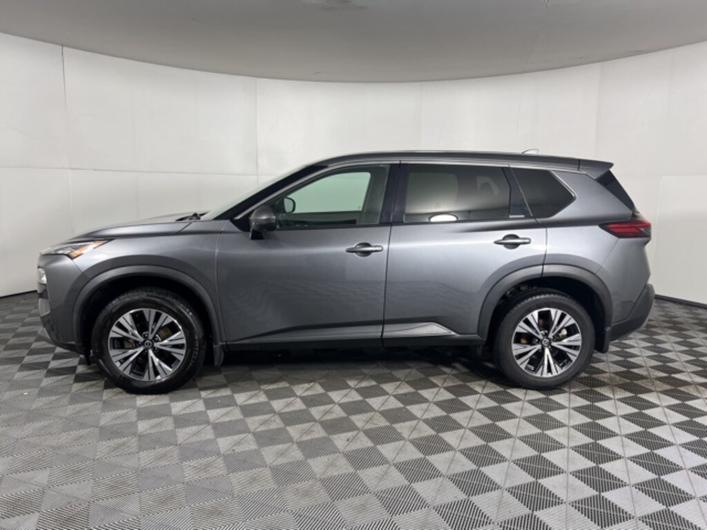 Used 2021 Nissan Rogue SV SUV