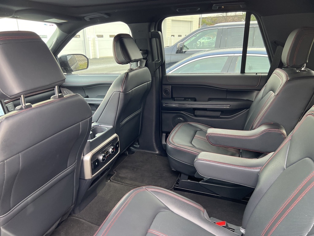 Used 2024 Ford Expedition Limited SUV