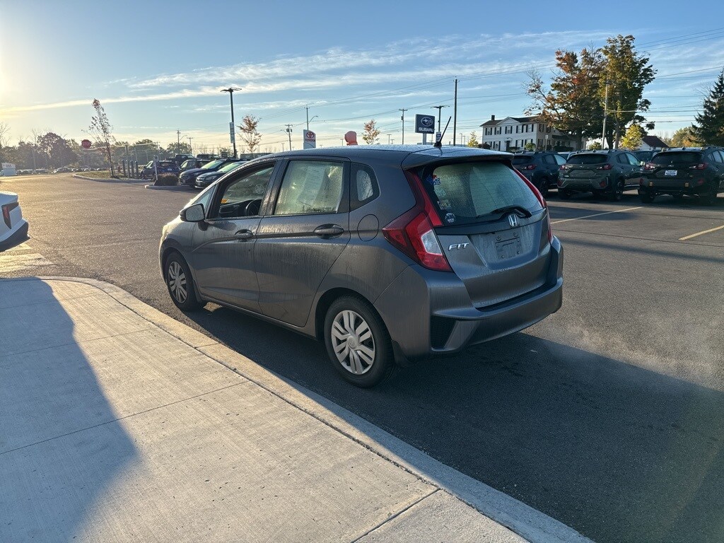2016 Honda Fit LX photo 2