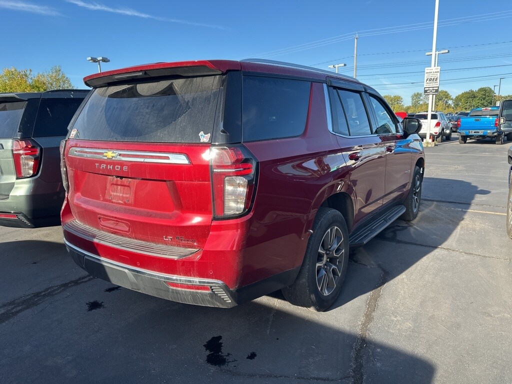 2021 Chevrolet Tahoe LT photo 2