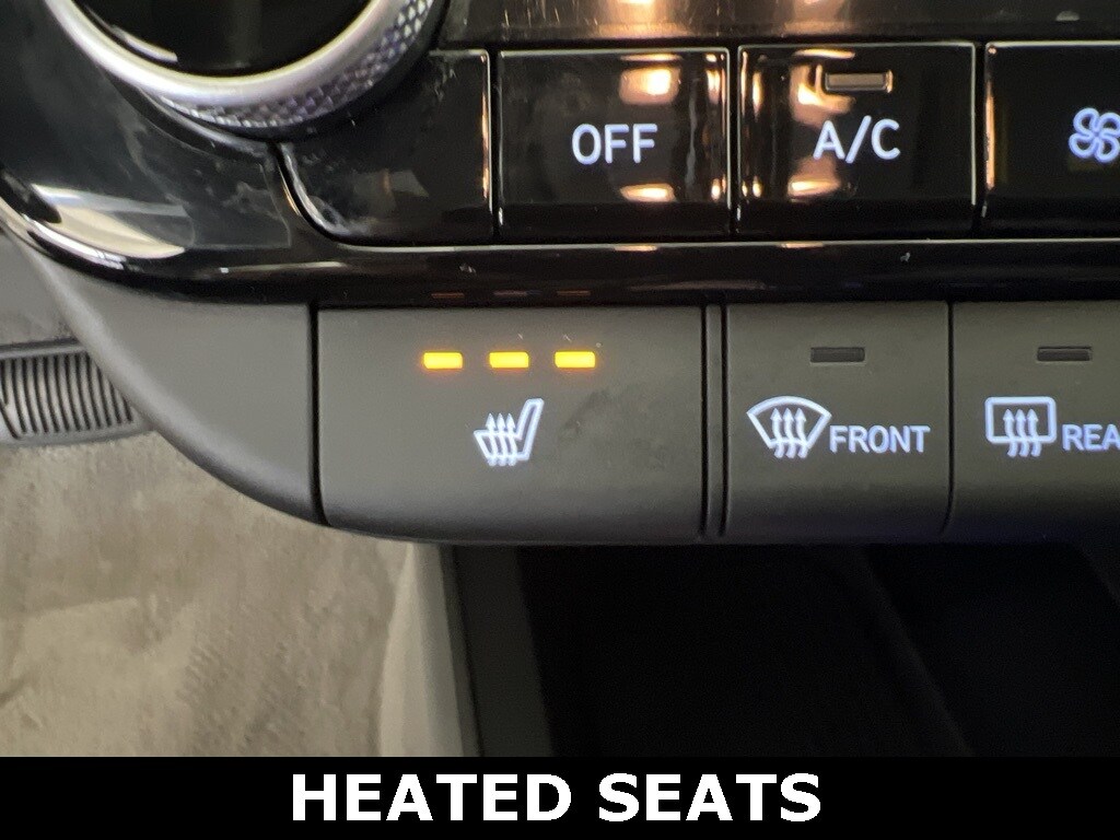 Used 2025 Hyundai Elantra SEL Convenience Sedan