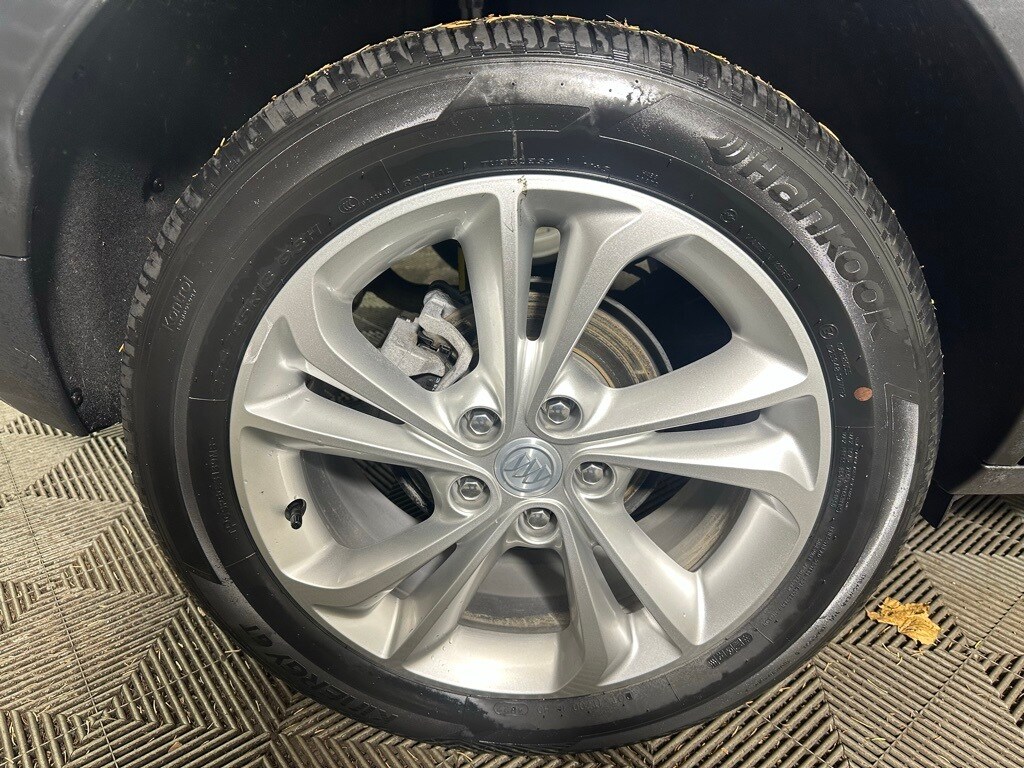 Used 2023 Buick Encore GX Preferred SUV