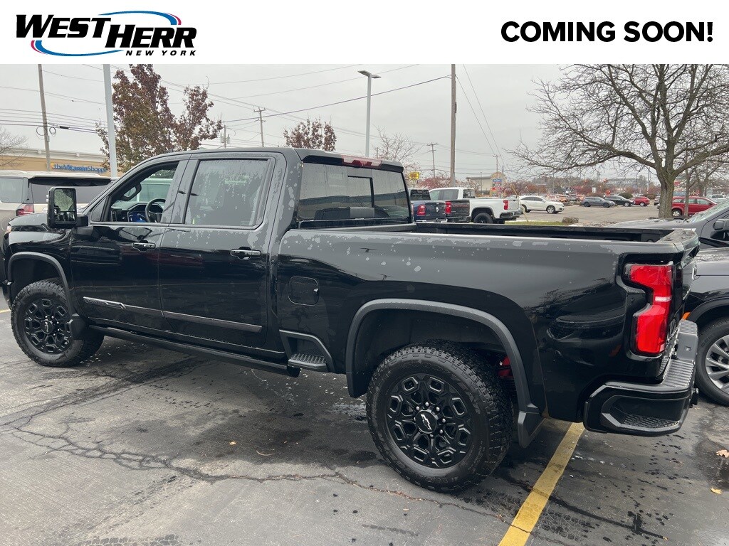 Used 2024 Chevrolet Silverado 3500 HD High Country Truck Crew Cab