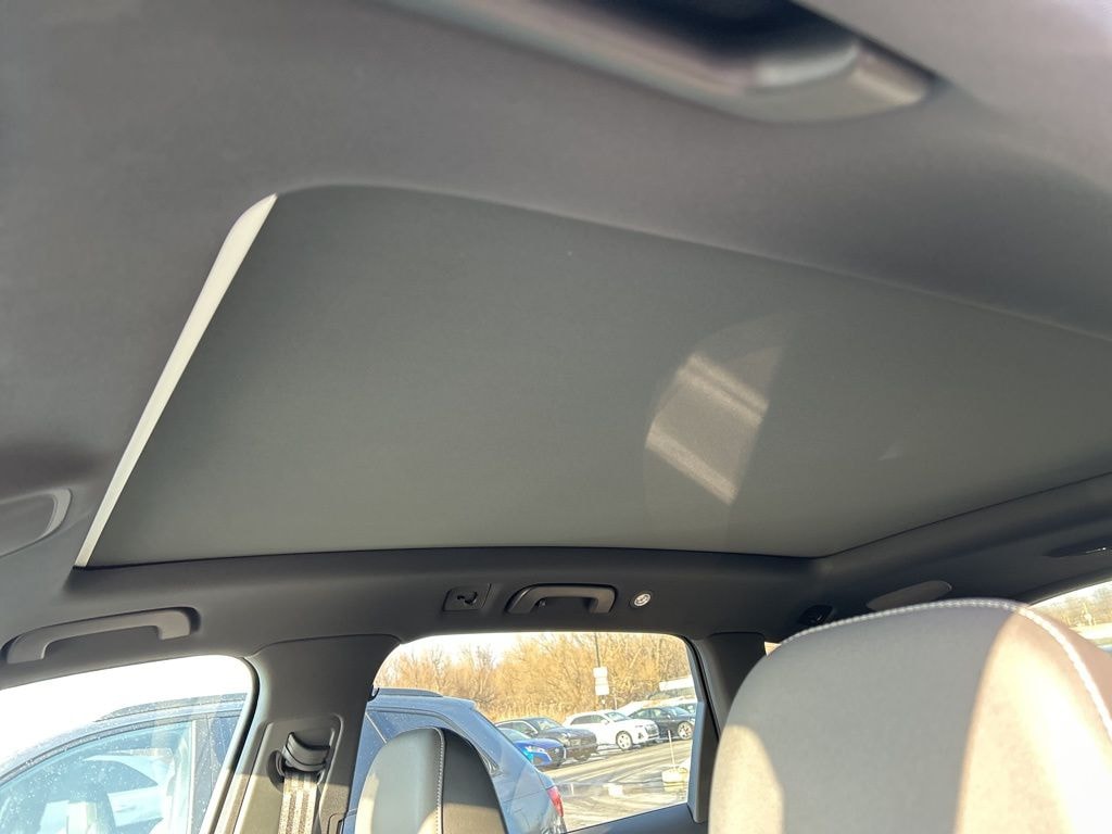 Used 2025 Audi Q7 45 Premium SUV