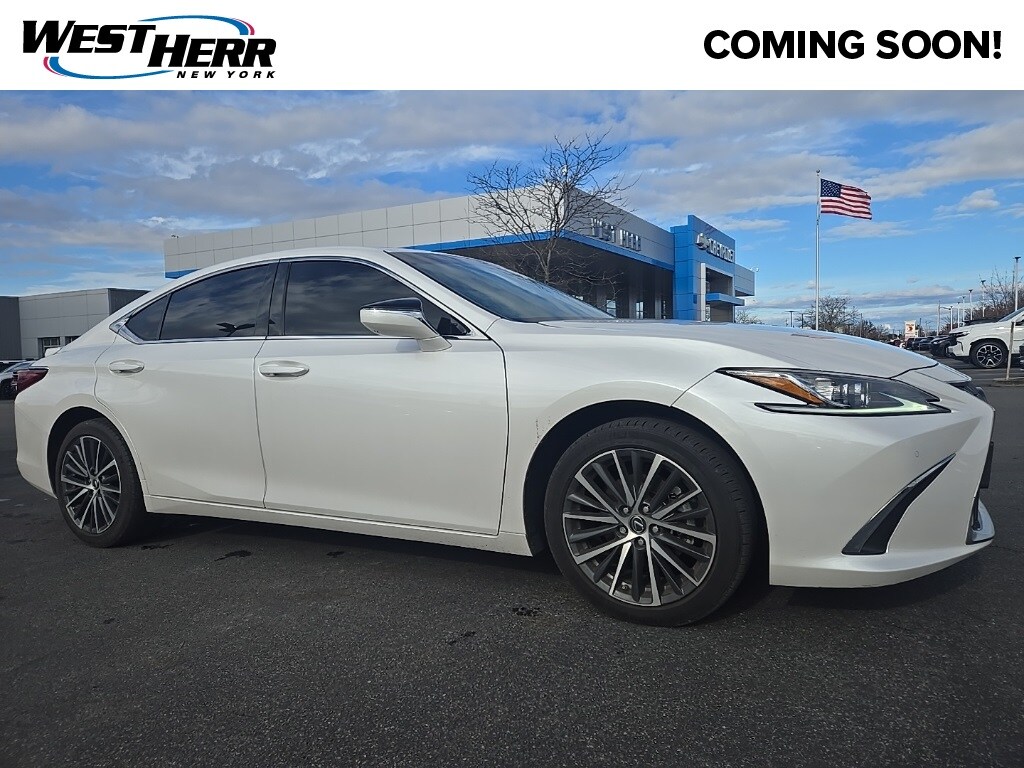 Used 2023 Lexus ES 250 Sedan