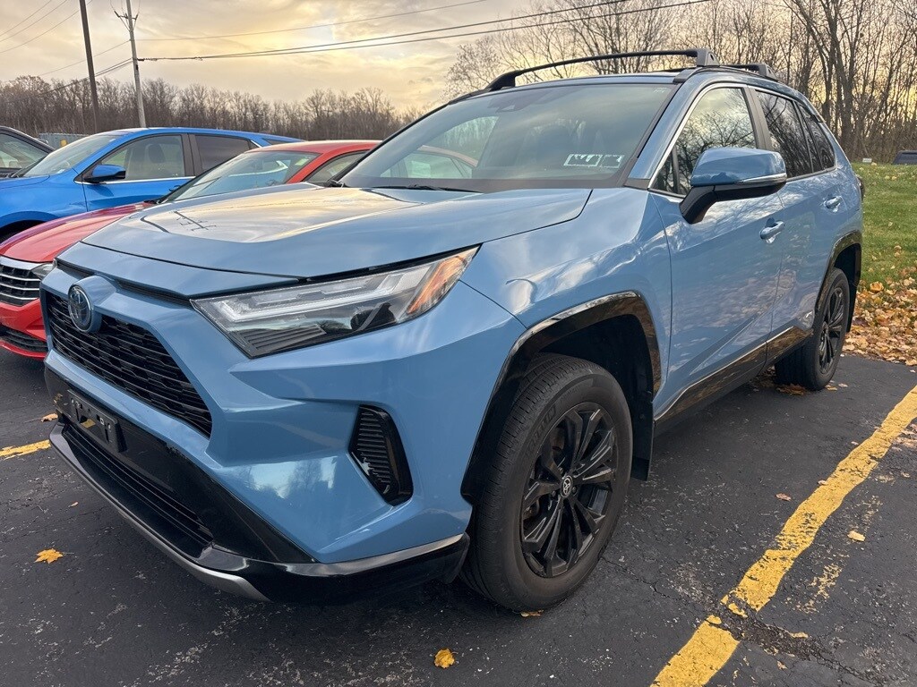 Used 2023 Toyota RAV4 Hybrid SE SUV