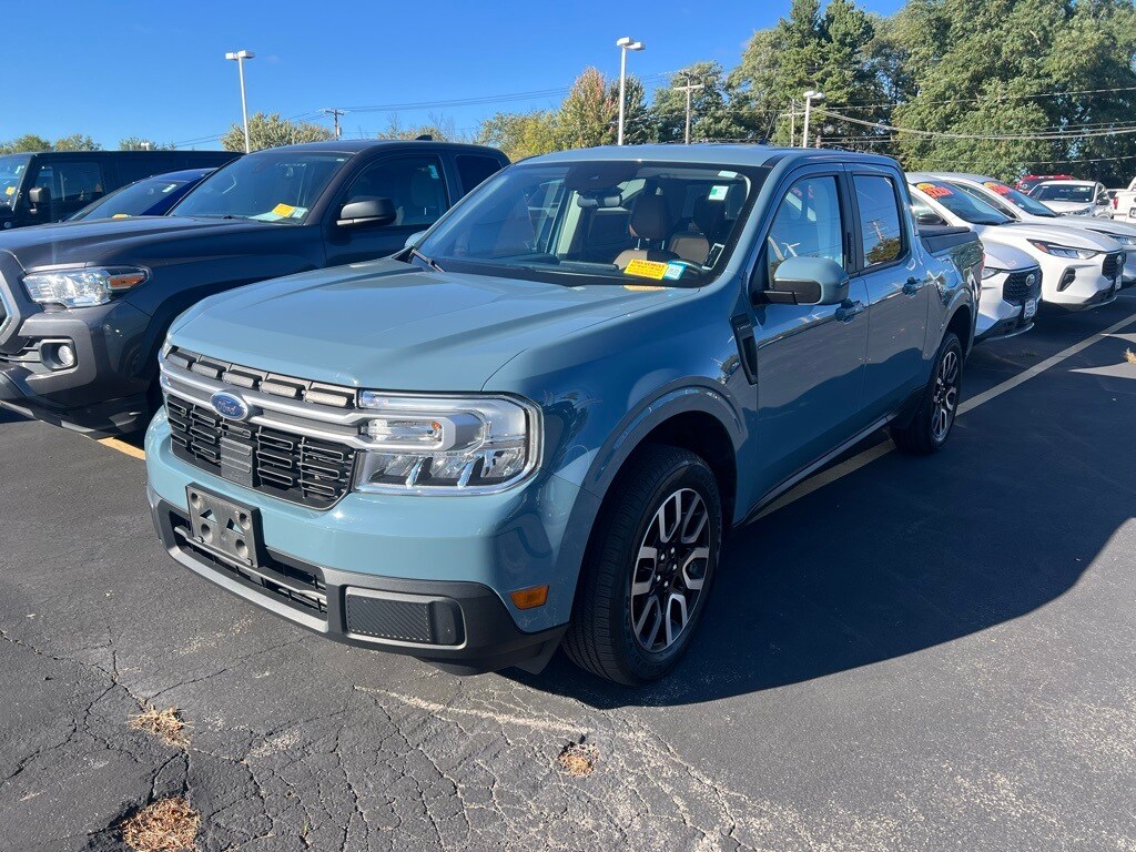 2022 Ford Maverick Lariat photo 3
