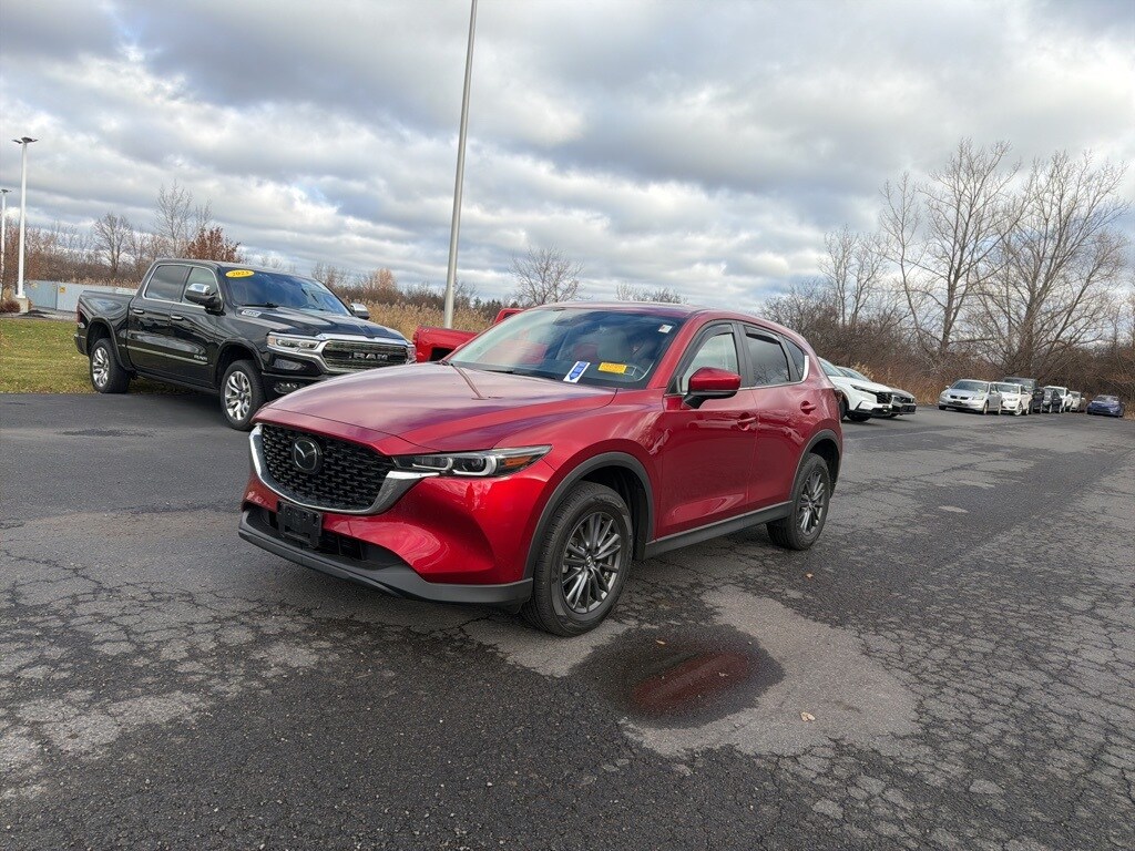 2023 Mazda CX-5 2.5 S Preferred photo 3