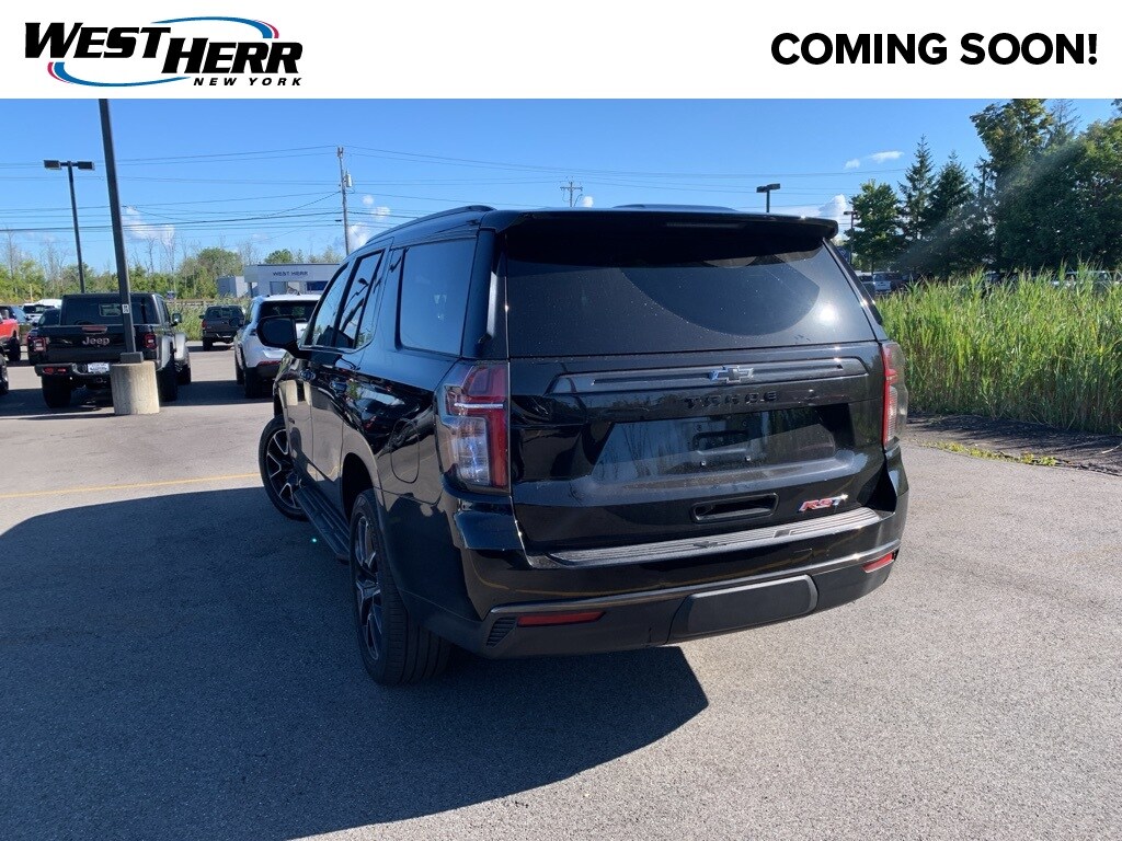 2021 Chevrolet Tahoe RST photo 2