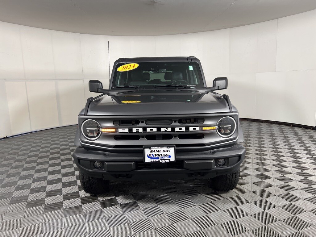 2024 Ford Bronco Big Bend photo 2