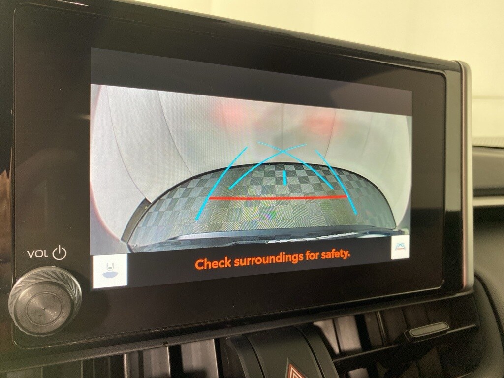 2023 Toyota RAV4 LE photo 2