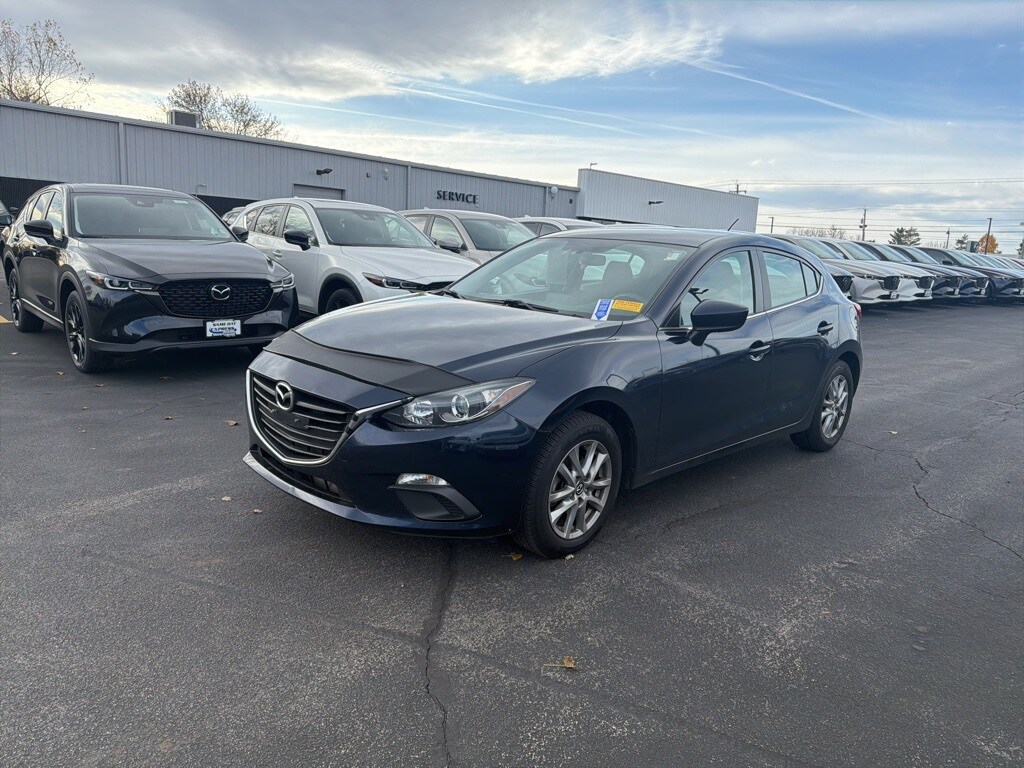 Used 2016 Mazda Mazda3 i Sport Hatchback