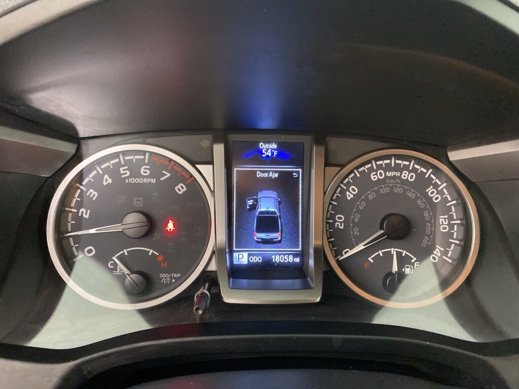 2023 Toyota Tacoma SR5 V6 photo 3