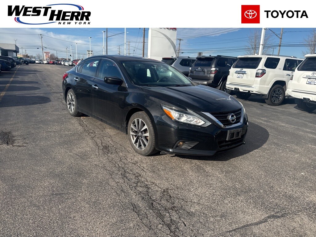 Used 2017 Nissan Altima 2.5 Sedan