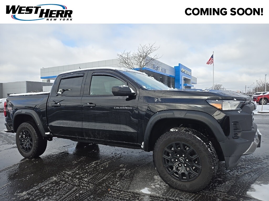 Used 2024 Chevrolet Colorado Trail Boss Truck Crew Cab