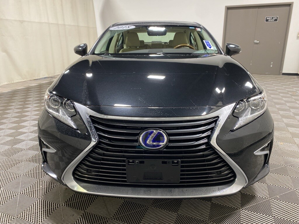 Used 2018 Lexus ES 300h Sedan
