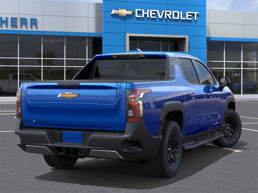 2025 Chevrolet Silverado EV photo 3