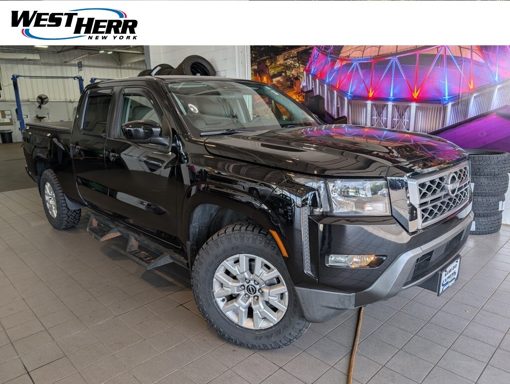 Used 2022 Nissan Frontier SV Truck Crew Cab