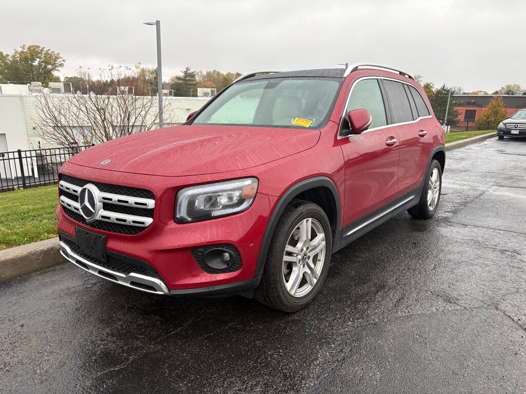 2021 Mercedes Benz GLB 250 4MATIC photo 2