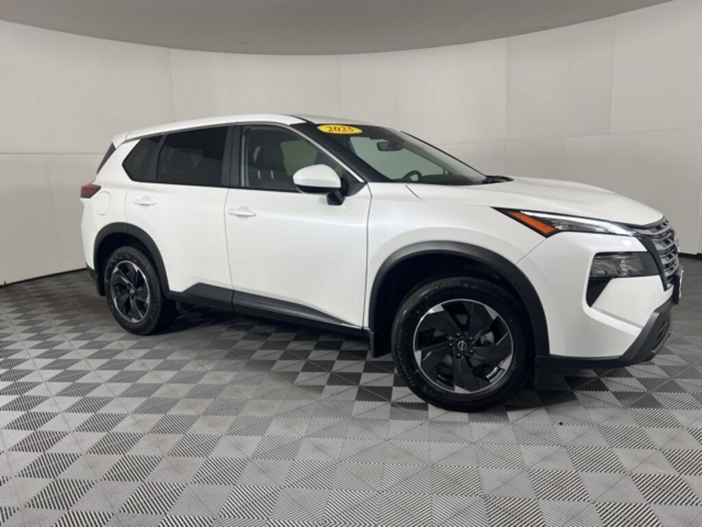 Used 2025 Nissan Rogue SV SUV