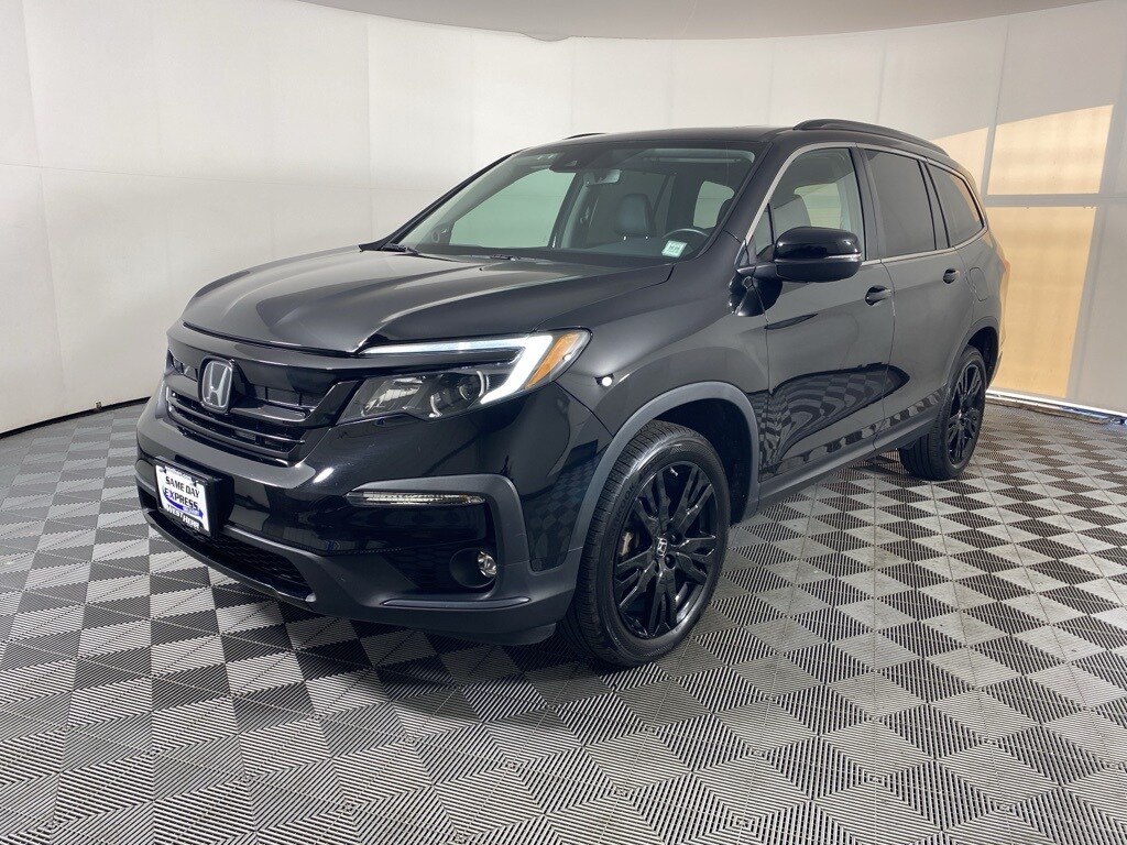 2022 Honda Pilot Special Edition photo 3