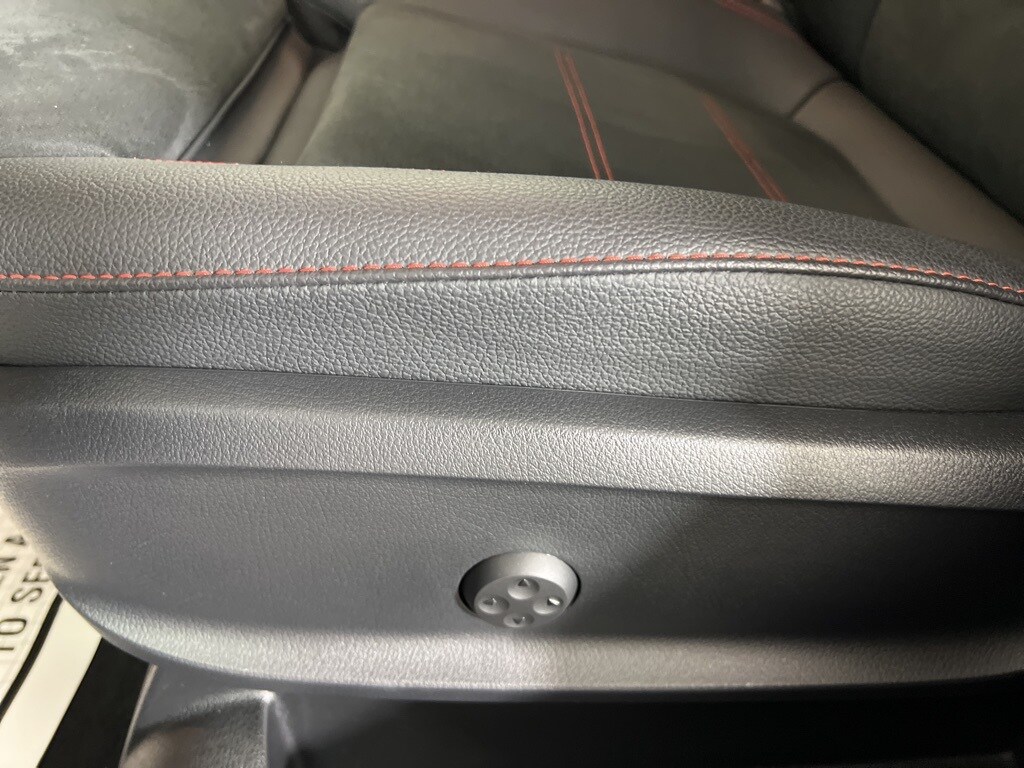 Used 2025 Mercedes-Benz GLA 250 4MATIC SUV