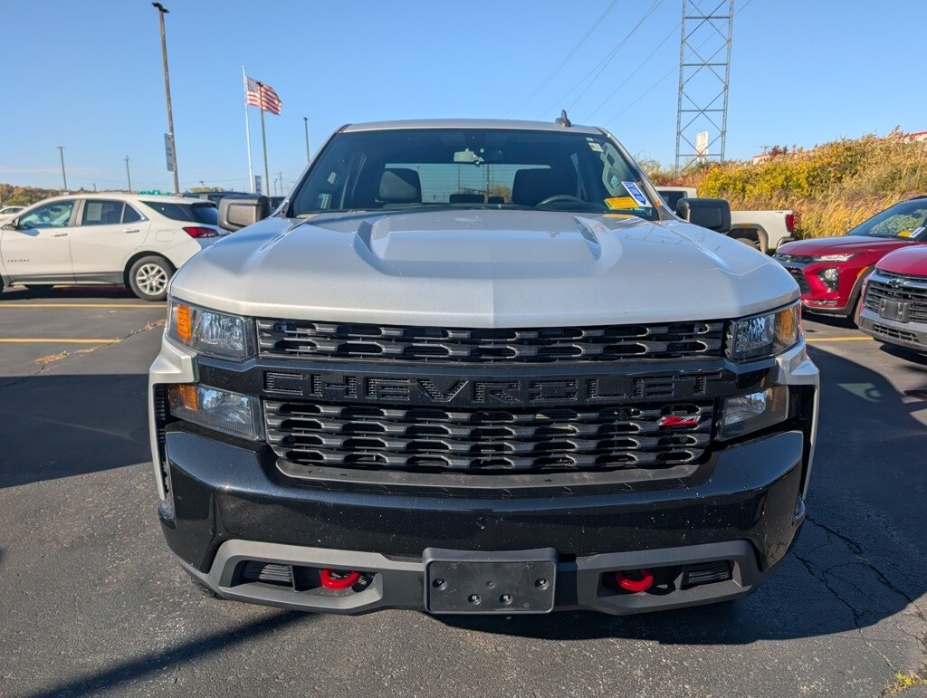 2019 Chevrolet Silverado 1500 Custom Trail Boss photo 2