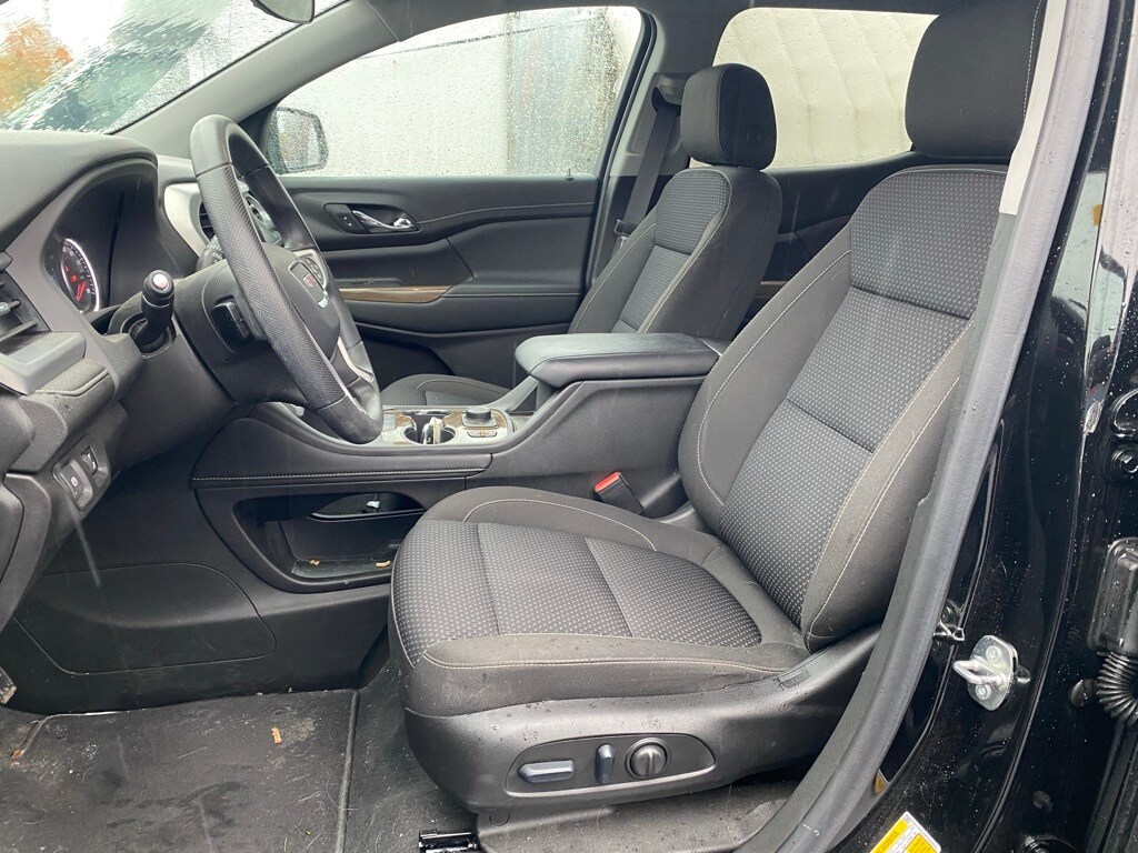 Used 2023 GMC Acadia SLE SUV