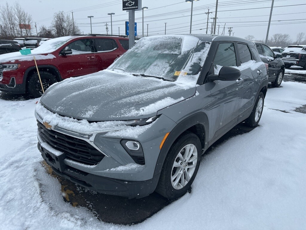 Used 2024 Chevrolet Trailblazer LS SUV