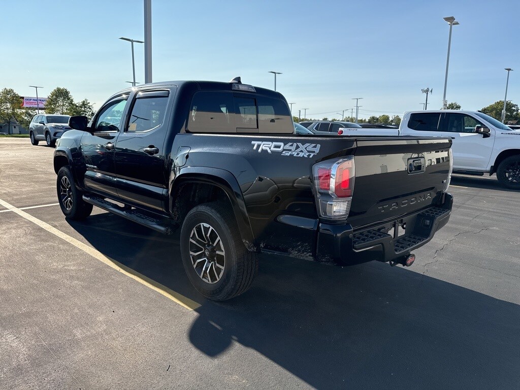 2022 Toyota Tacoma TRD Sport V6 photo 4