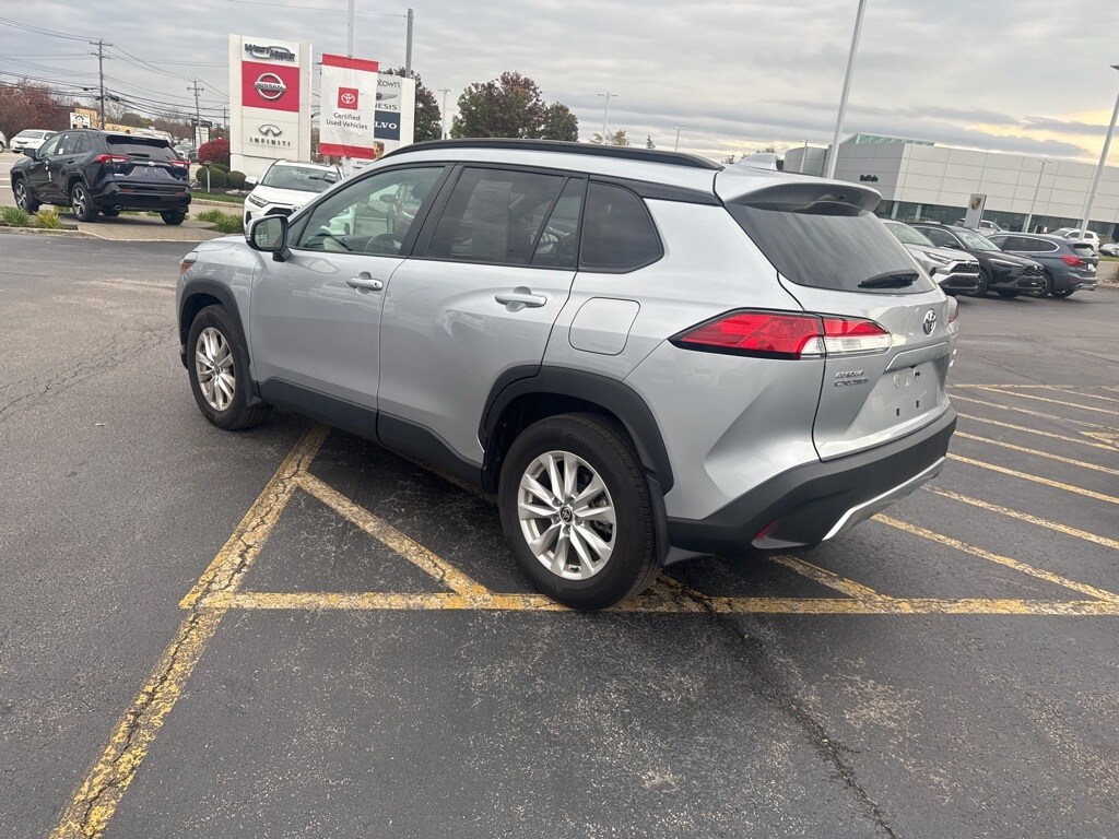 Used 2023 Toyota Corolla Cross LE SUV