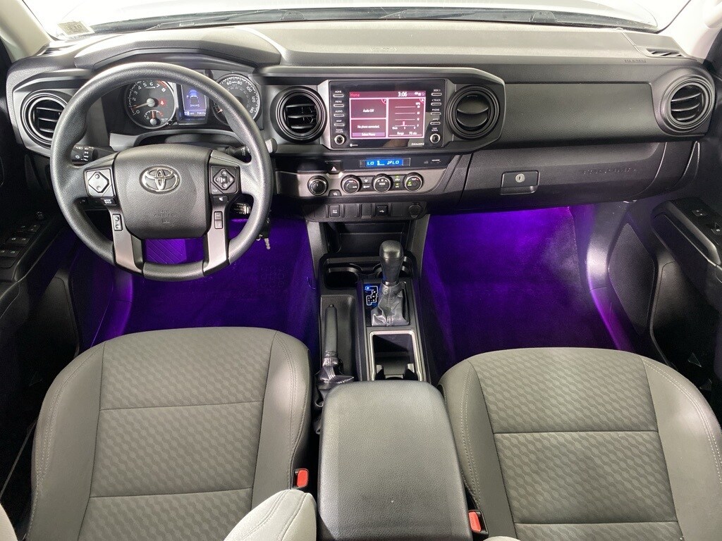 2021 Toyota Tacoma TRD Off-Road V6 photo 2