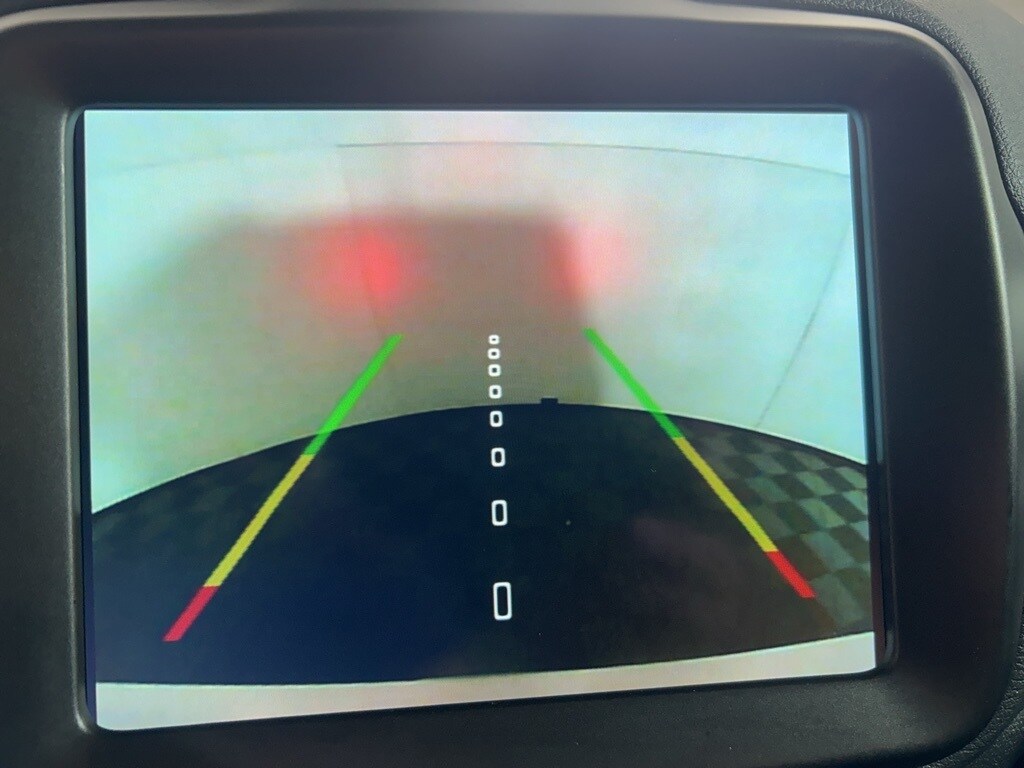 2022 Jeep Renegade Latitude photo 3