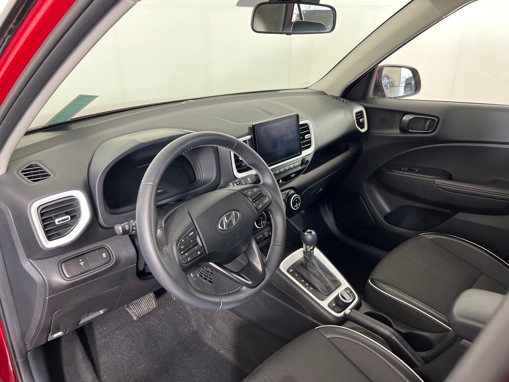 Certified 2023 Hyundai Venue Limited SUV
