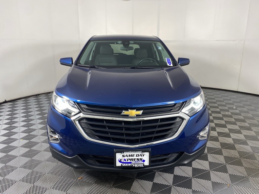 2020 Chevrolet Equinox LT photo 2
