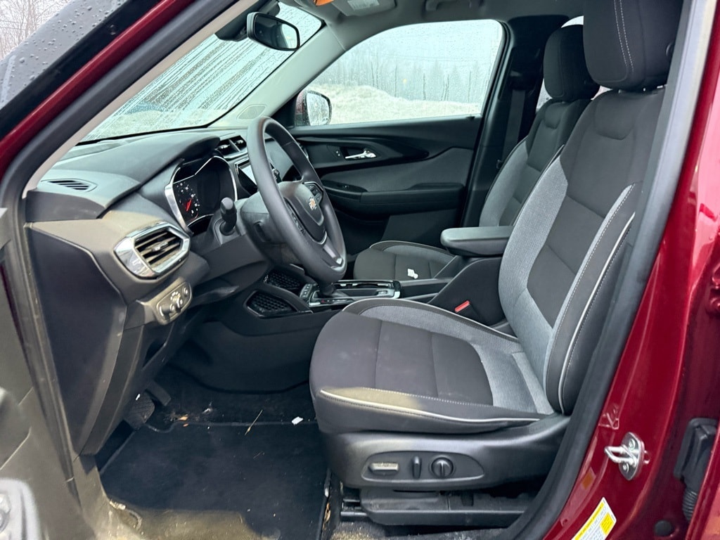 Used 2023 Chevrolet Trailblazer LT SUV