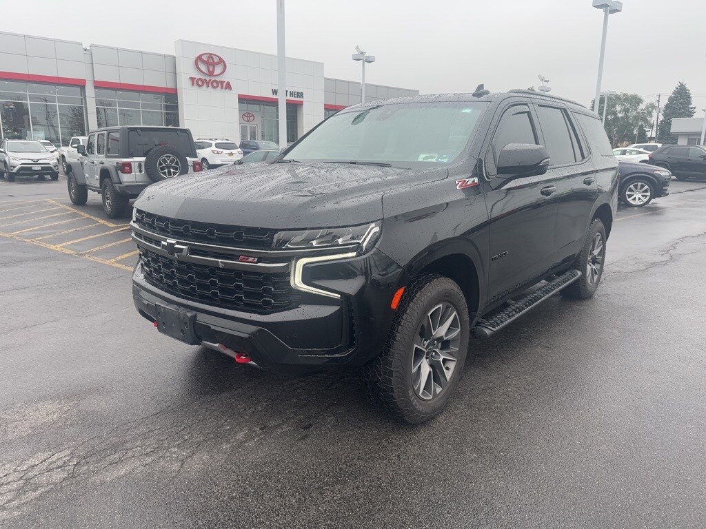 2021 Chevrolet Tahoe Z71 photo 2