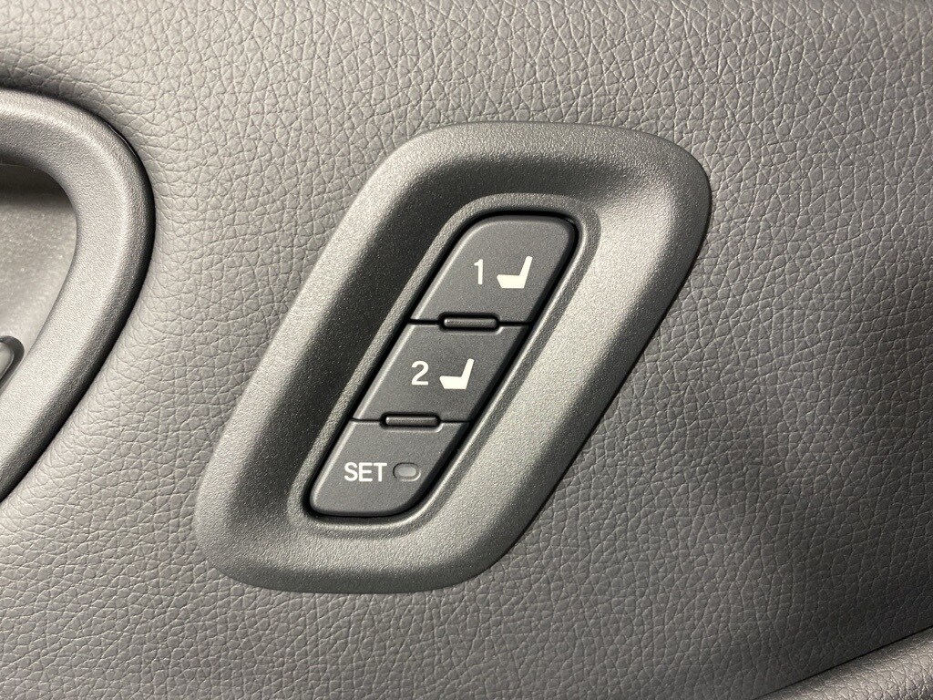 Certified 2023 Honda Pilot EX-L 8 Passenger SUV