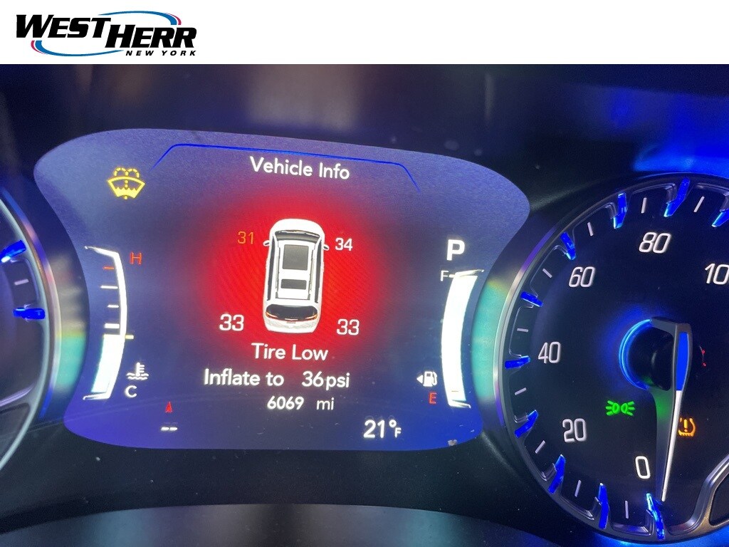 Used 2026 Chrysler Pacifica Select Van Passenger Van