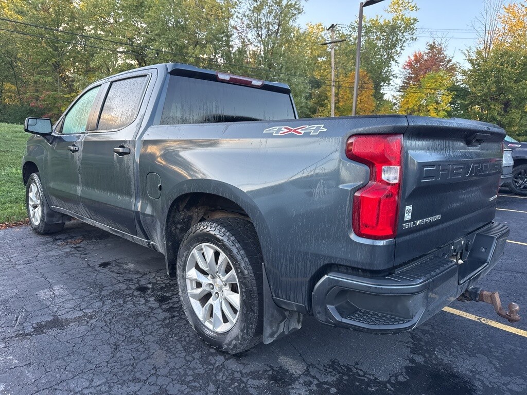2020 Chevrolet Silverado 1500 Custom photo 3