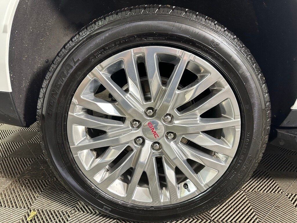 Used 2023 GMC Yukon SLT SUV