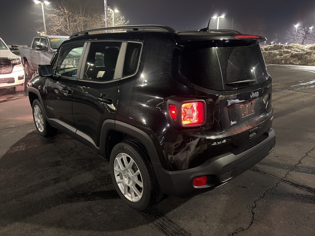 Used 2022 Jeep Renegade Latitude SUV