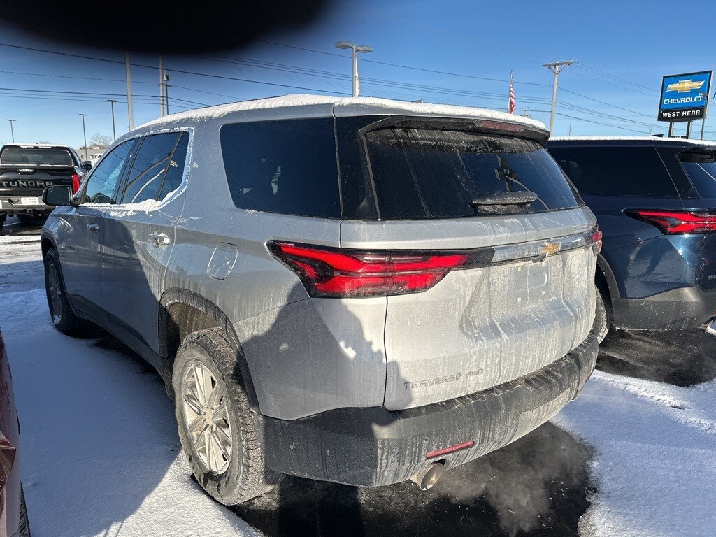 Used 2022 Chevrolet Traverse LT Cloth w/1LT SUV